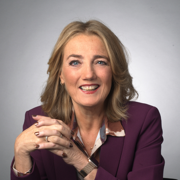 Bianca Rouwenhorst, keynotespreker op de Tech Mainstage van Zorg & ict 2025