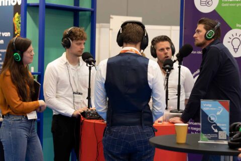 Pepper bevraagt winnaars Nationale Zorginnovatieprijs